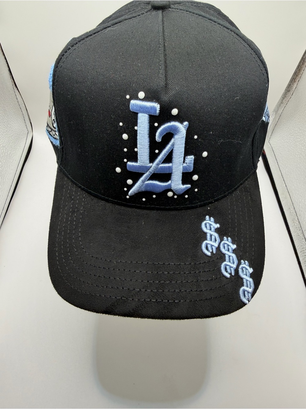 Los Angeles Labubu cash out snap back hat